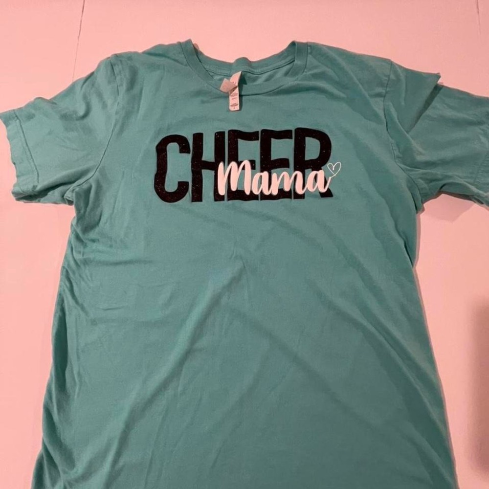 Cheer Mama T-shirt Large teal and black